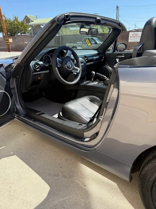 2006 Mazda NC MX-5 Miata - Image 10 of 15