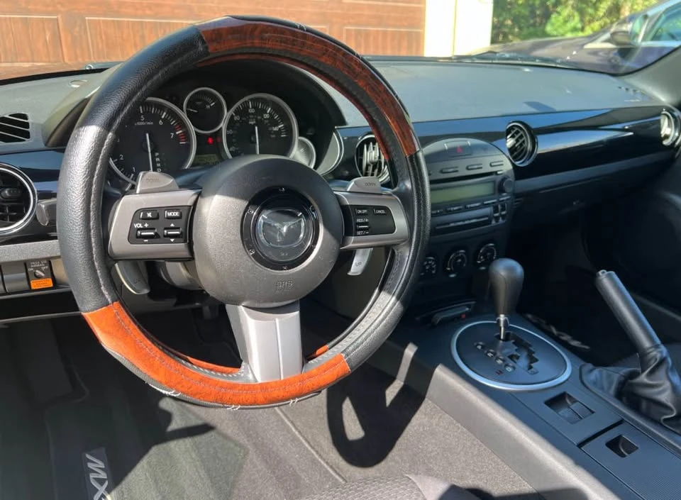 2006 Mazda NC MX-5 Miata - Image 6 of 6