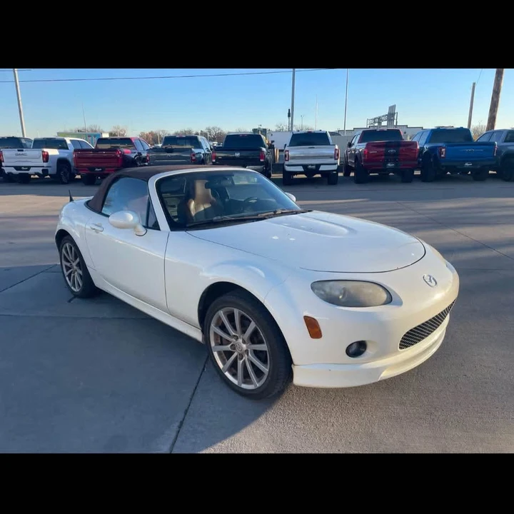2006 Mazda NC MX-5 Miata - Image 3 of 7