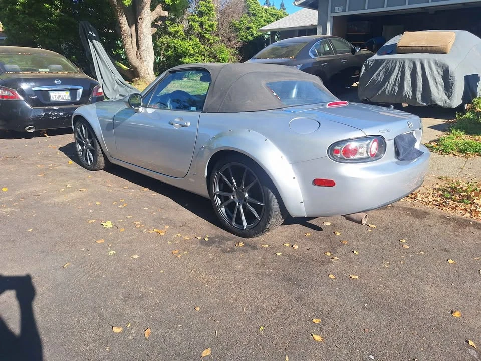 2006 Mazda NC MX-5 Miata - Image 6 of 8