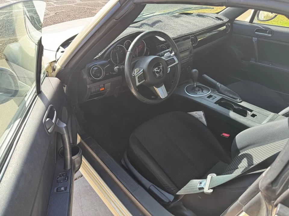 2006 Mazda NC MX-5 Miata - Image 6 of 6