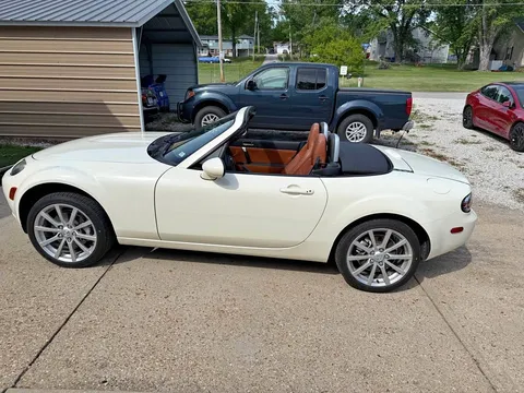 2006 Mazda MX-5 Miata RF Grand Touring