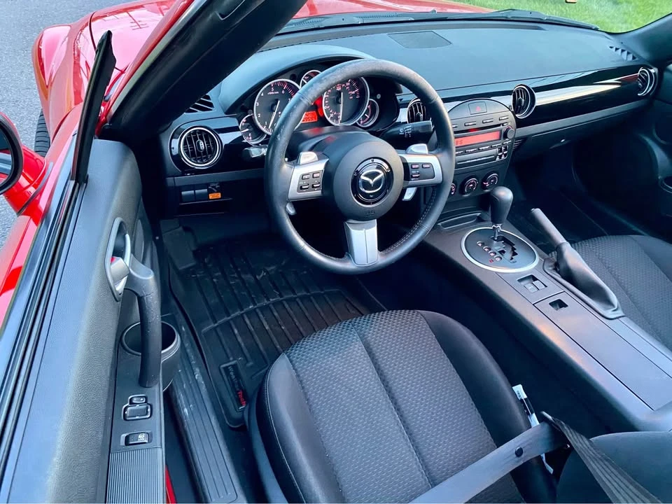 2006 Mazda NC MX-5 Miata - Image 2 of 13