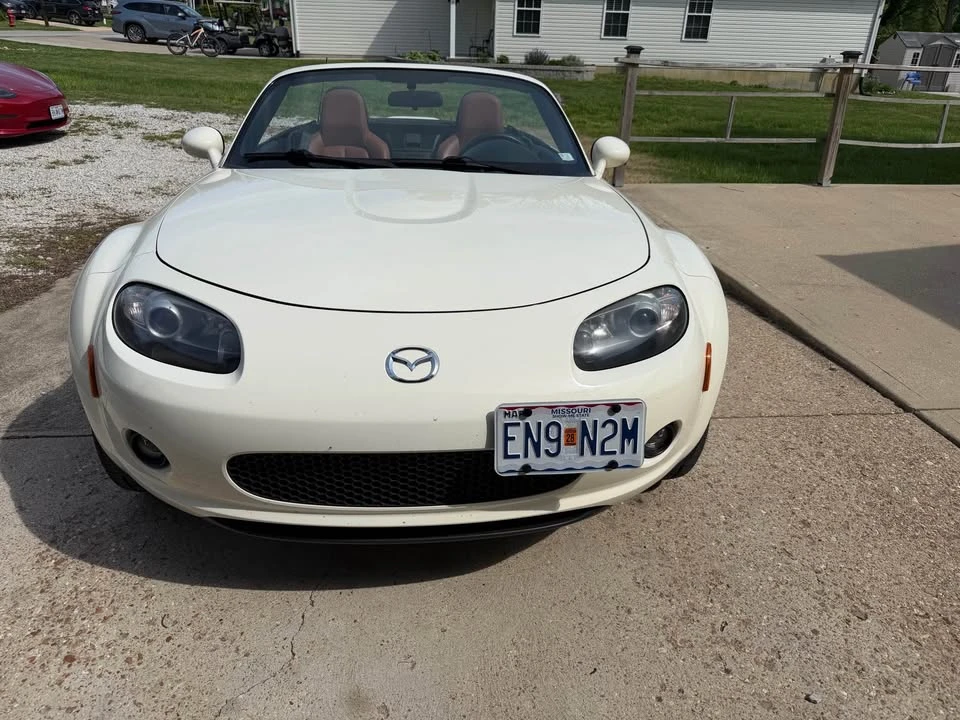 2006 Mazda NC MX-5 Miata - Image 5 of 19
