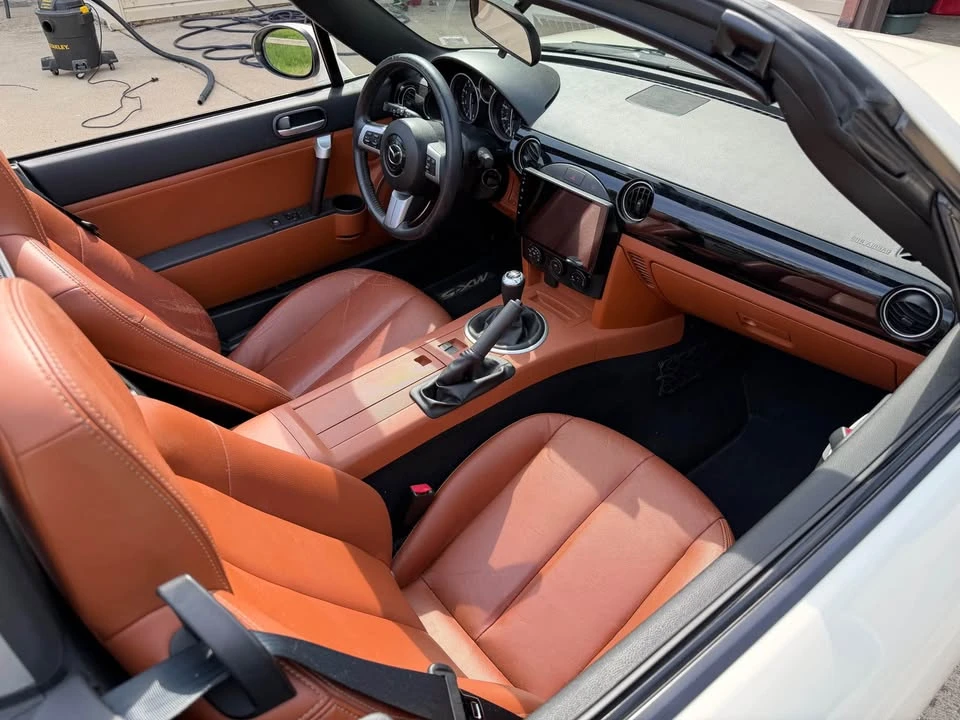 2006 Mazda NC MX-5 Miata - Image 4 of 19