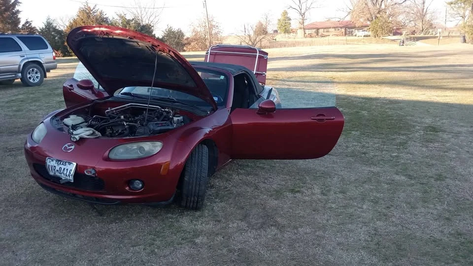 2006 Mazda NC MX-5 Miata - Image 2 of 5