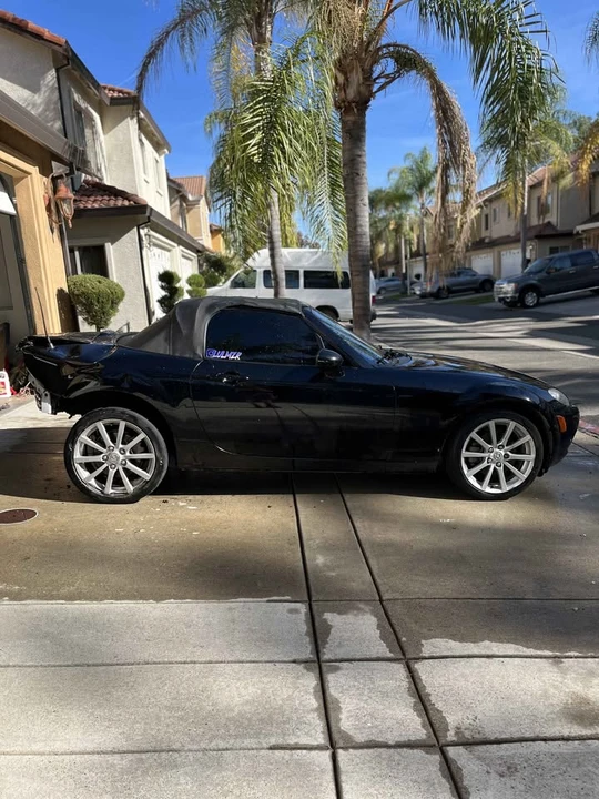 2006 Mazda NC MX-5 Miata - Image 5 of 13