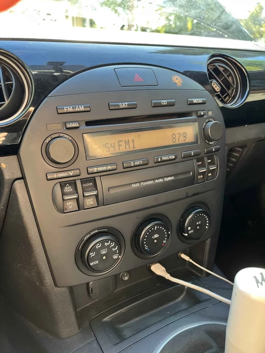 2006 Mazda NC MX-5 Miata - Image 12 of 13