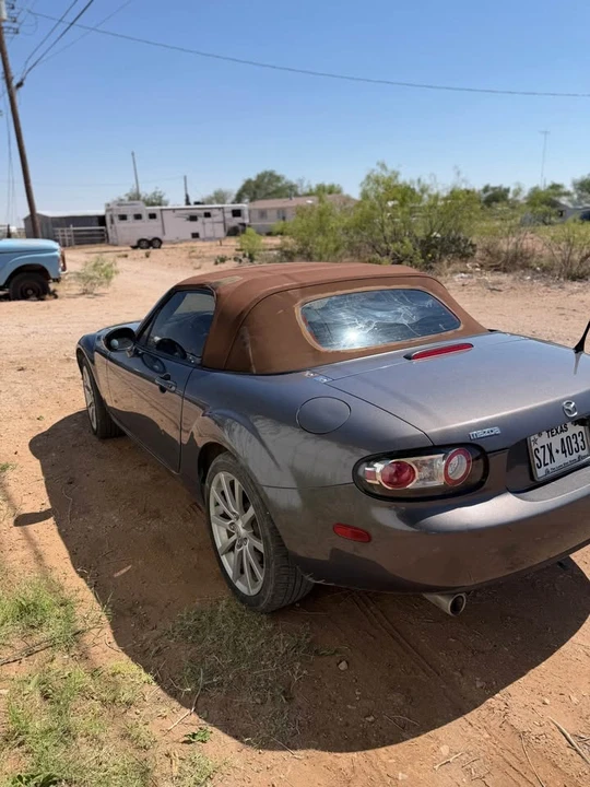 2006 Mazda NC MX-5 Miata - Image 8 of 16