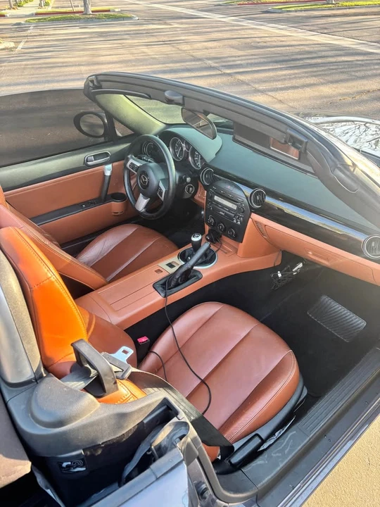2006 Mazda NC MX-5 Miata - Image 5 of 10