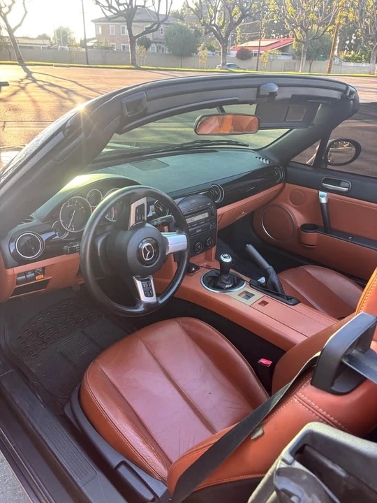 2006 Mazda NC MX-5 Miata - Image 4 of 10