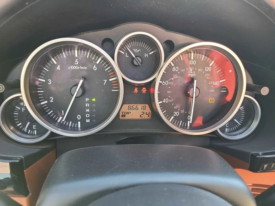 2006 Mazda NC MX-5 Miata - Image 6 of 18