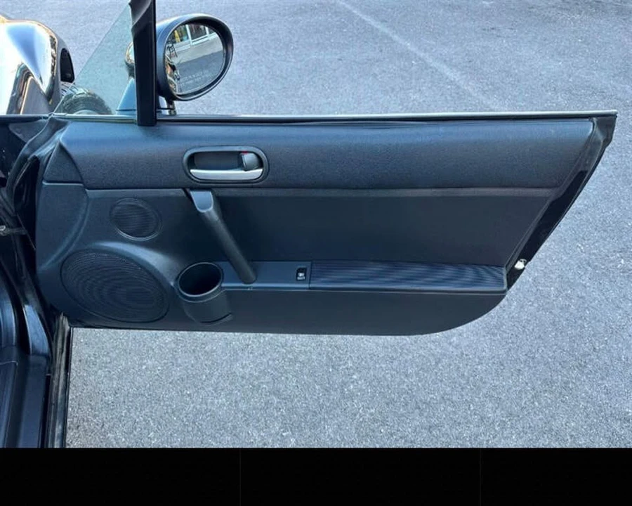 2006 Mazda NC MX-5 Miata - Image 14 of 20
