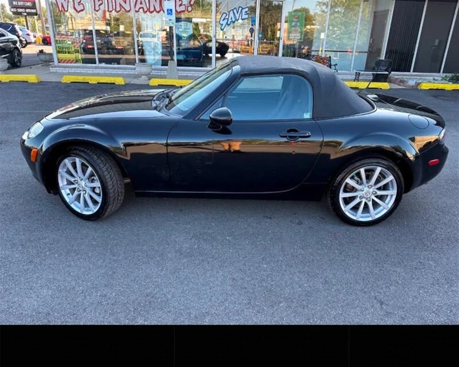 2006 Mazda NC MX-5 Miata - Image 19 of 20