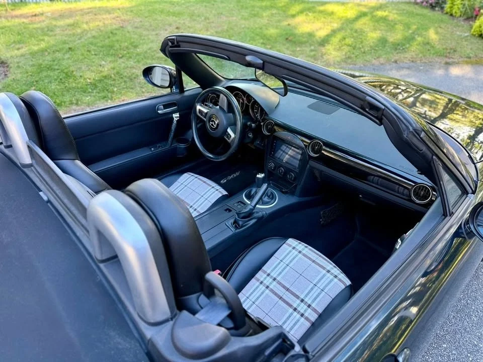 2006 Mazda NC MX-5 Miata - Image 13 of 20