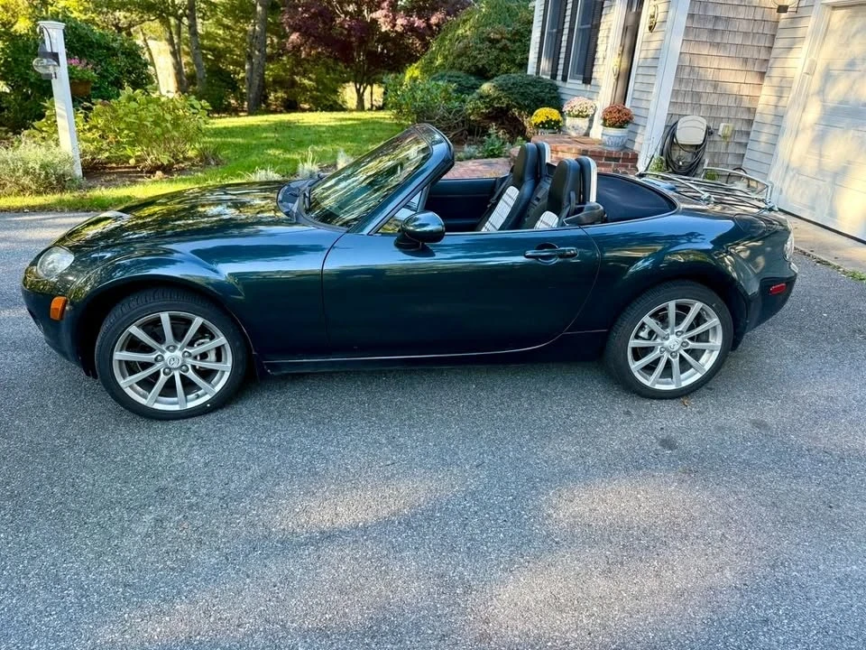 2006 Mazda NC MX-5 Miata - Image 5 of 20