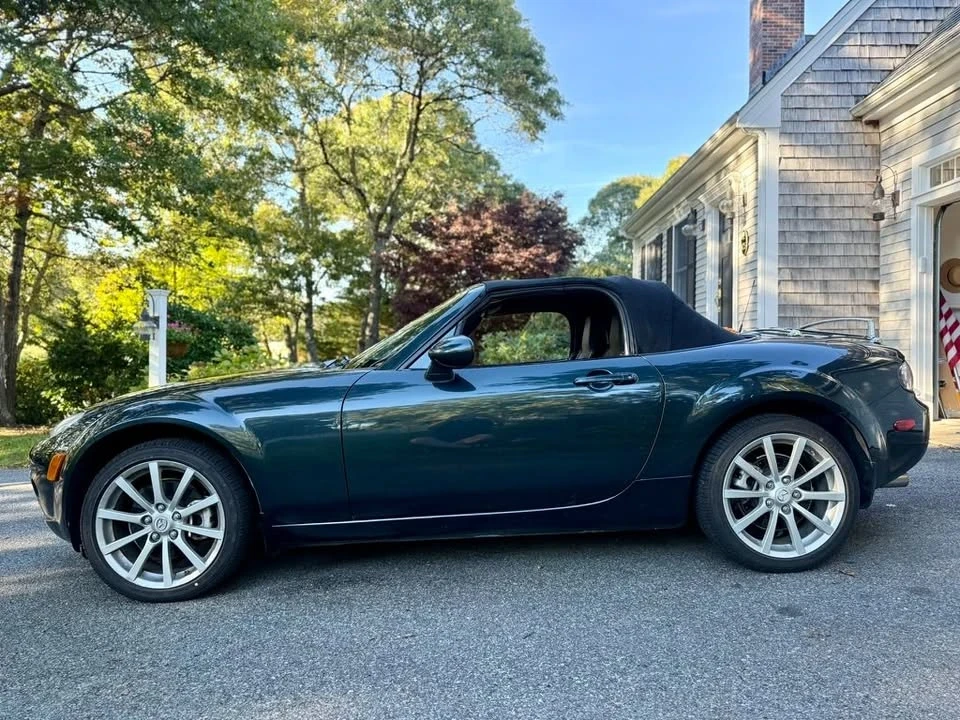2006 Mazda NC MX-5 Miata - Image 10 of 20