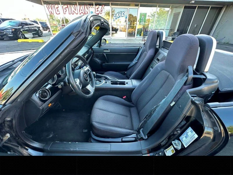 2006 Mazda NC MX-5 Miata - Image 11 of 20