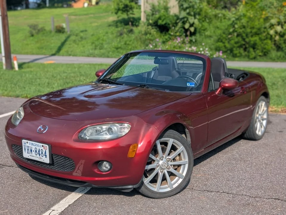 2006 Mazda NC MX-5 Miata - Image 2 of 8