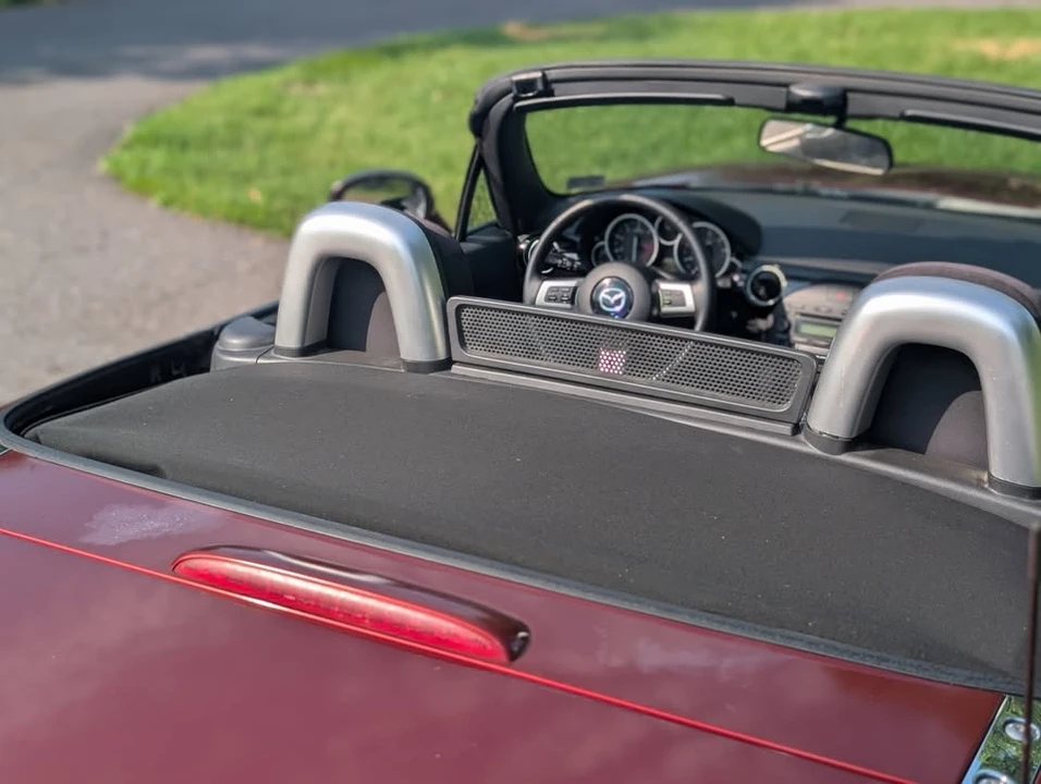 2006 Mazda NC MX-5 Miata - Image 4 of 8
