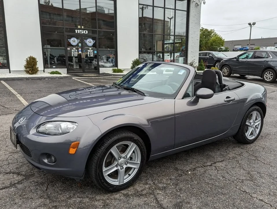 2006 Mazda NC MX-5 Miata - Image 8 of 17