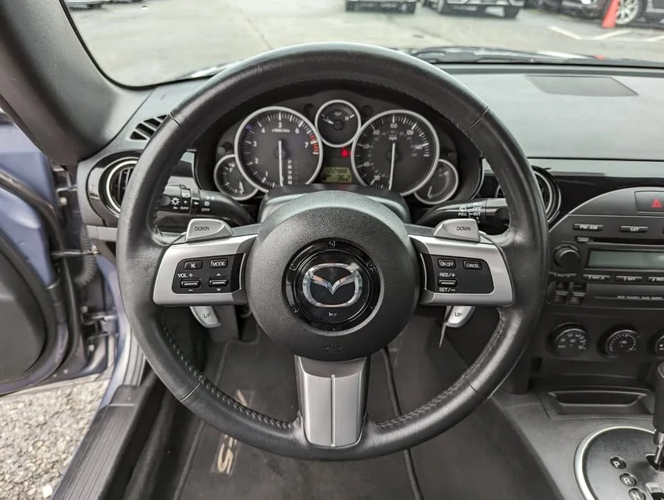 2006 Mazda NC MX-5 Miata - Image 11 of 17