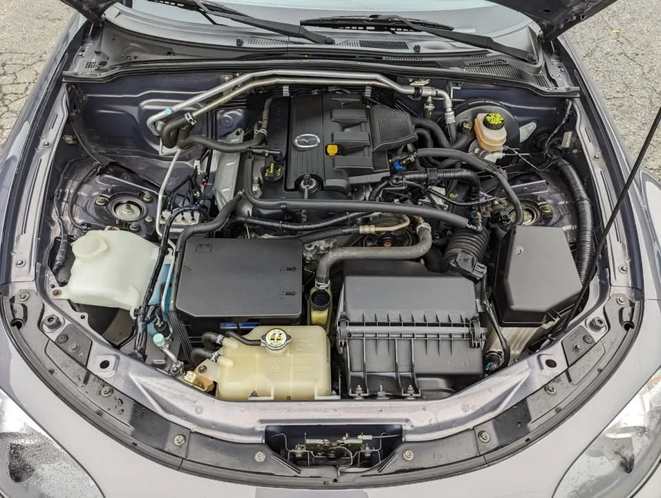 2006 Mazda NC MX-5 Miata - Image 16 of 17