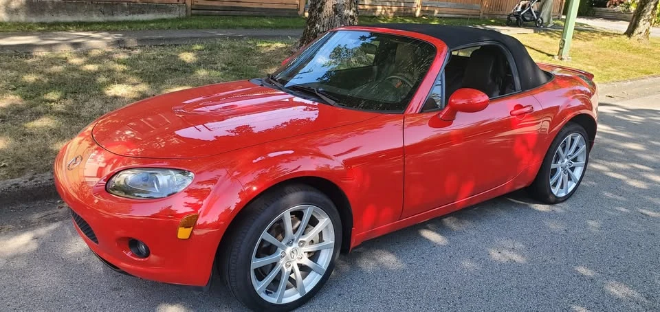 2006 Mazda NC MX-5 Miata - Image 9 of 10