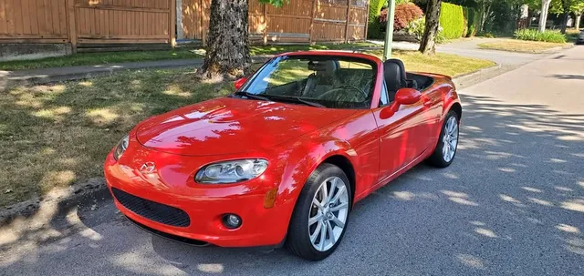 2006 Mazda MX-5 Miata