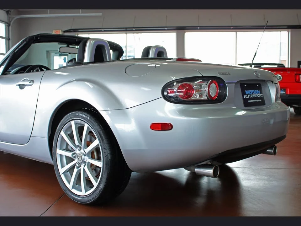 2006 Mazda NC MX-5 Miata - Image 9 of 12