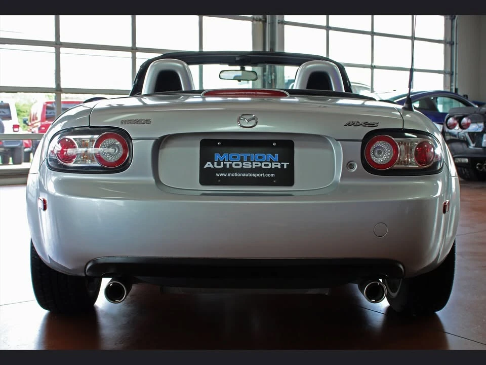 2006 Mazda NC MX-5 Miata - Image 11 of 12