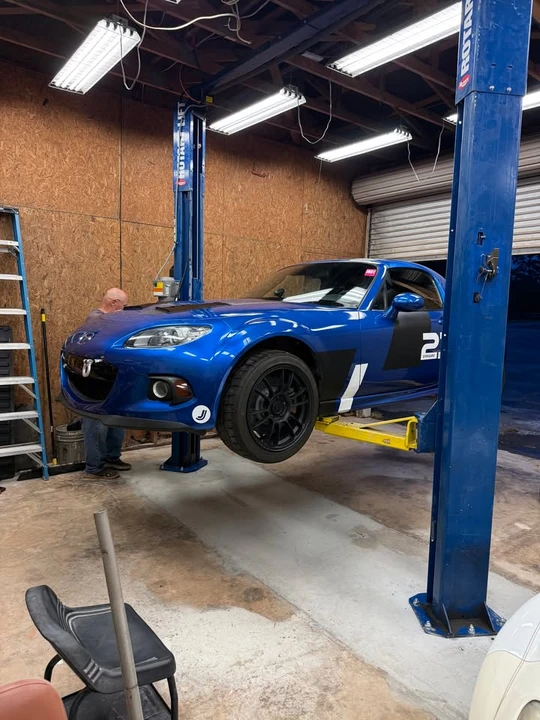 2006 Mazda NC MX-5 Miata - Image 17 of 20