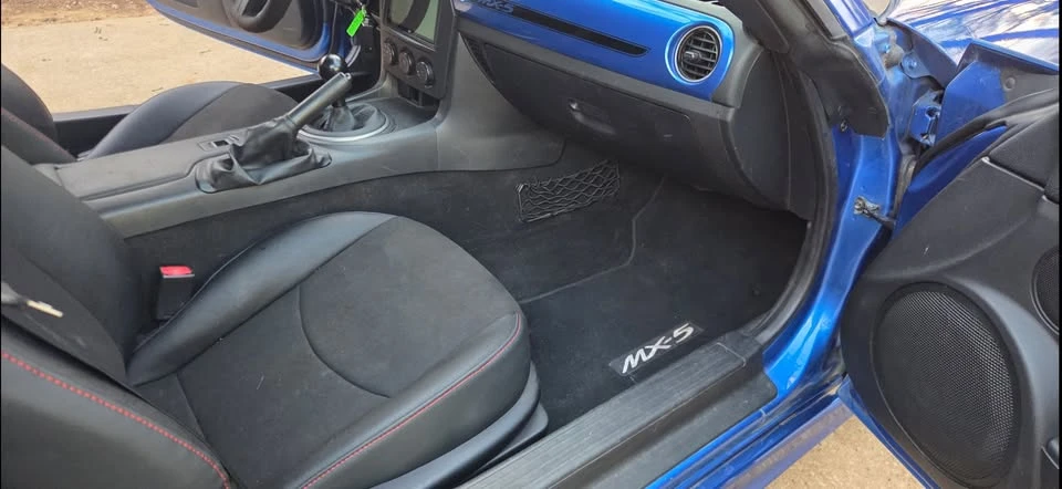 2006 Mazda NC MX-5 Miata - Image 11 of 20