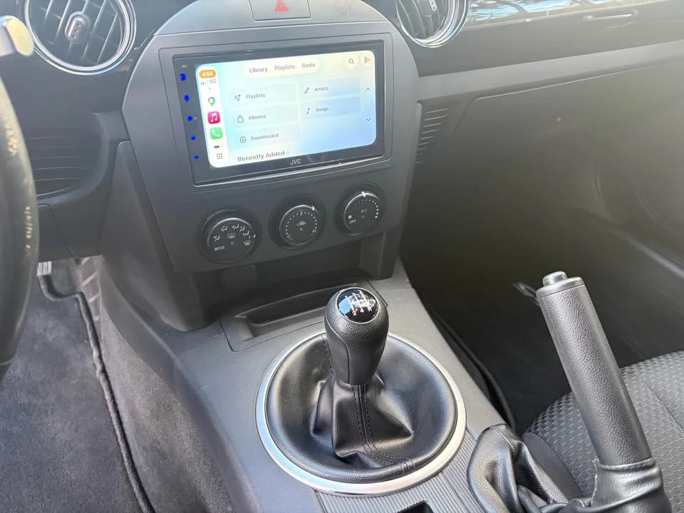 2006 Mazda NC MX-5 Miata - Image 7 of 8