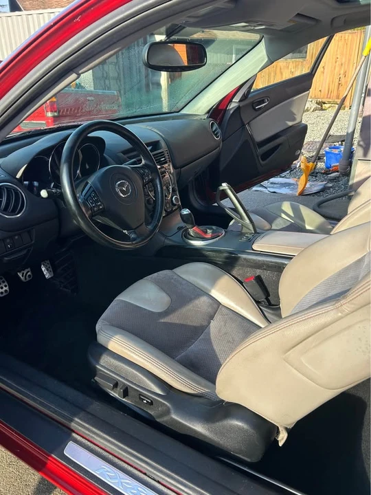 2006 Mazda RX-8 1st Gen - Image 11 of 13