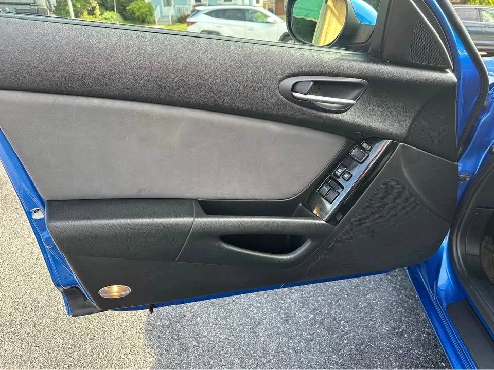 2006 Mazda RX-8 1st Gen - Image 11 of 17