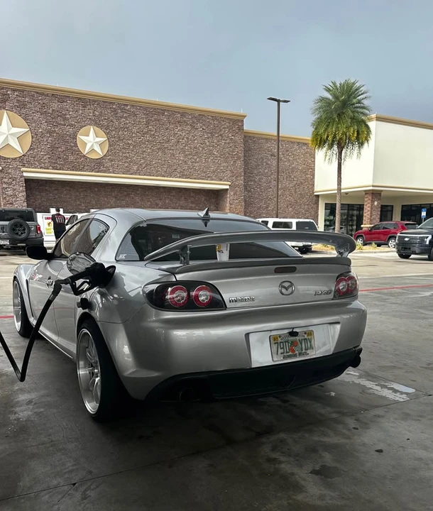 2006 Mazda RX-8 1st Gen - Image 4 of 5