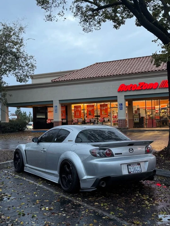2006 Mazda RX-8 1st Gen - Image 2 of 4