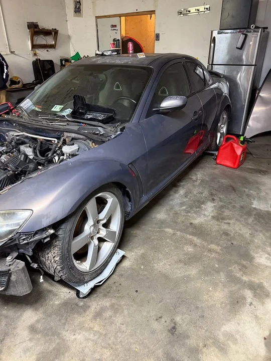 2006 Mazda RX-8 1st Gen - Image 2 of 4