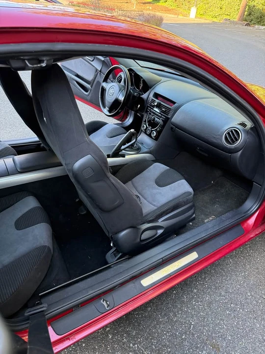 2006 Mazda RX-8 1st Gen - Image 9 of 12