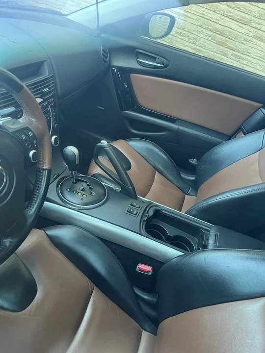 2006 Mazda RX-8 1st Gen - Image 4 of 4