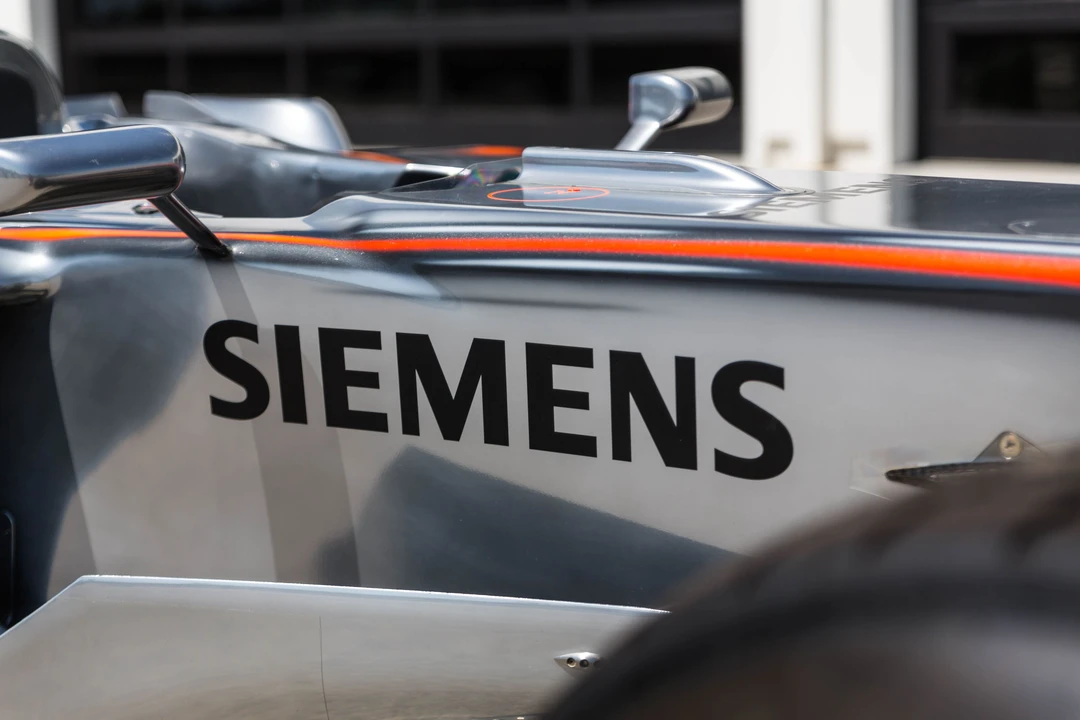 2006 McLaren McLaren Racing - Image 29 of 31