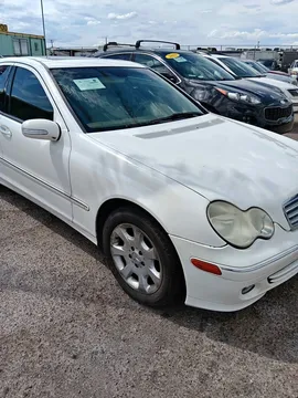 2006 Mercedes-Benz 300 E 2.6 Sedan 4D