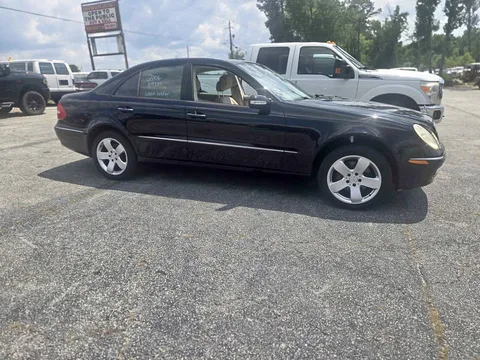 2006 Mercedes-Benz 500 E Sedan 4D