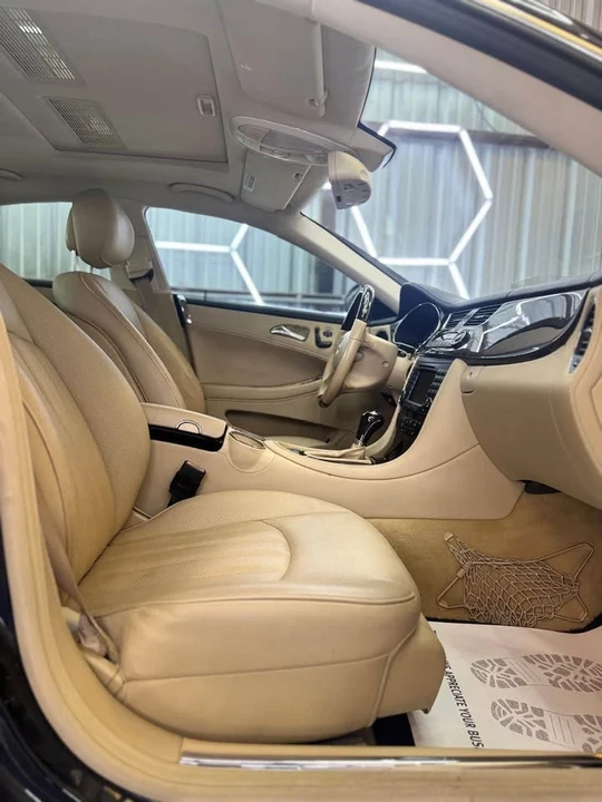 2006 Mercedes-Benz C219 CLS-Class - Image 10 of 15