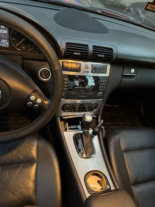 2006 Mercedes-Benz W203 C-Class - Image 9 of 16