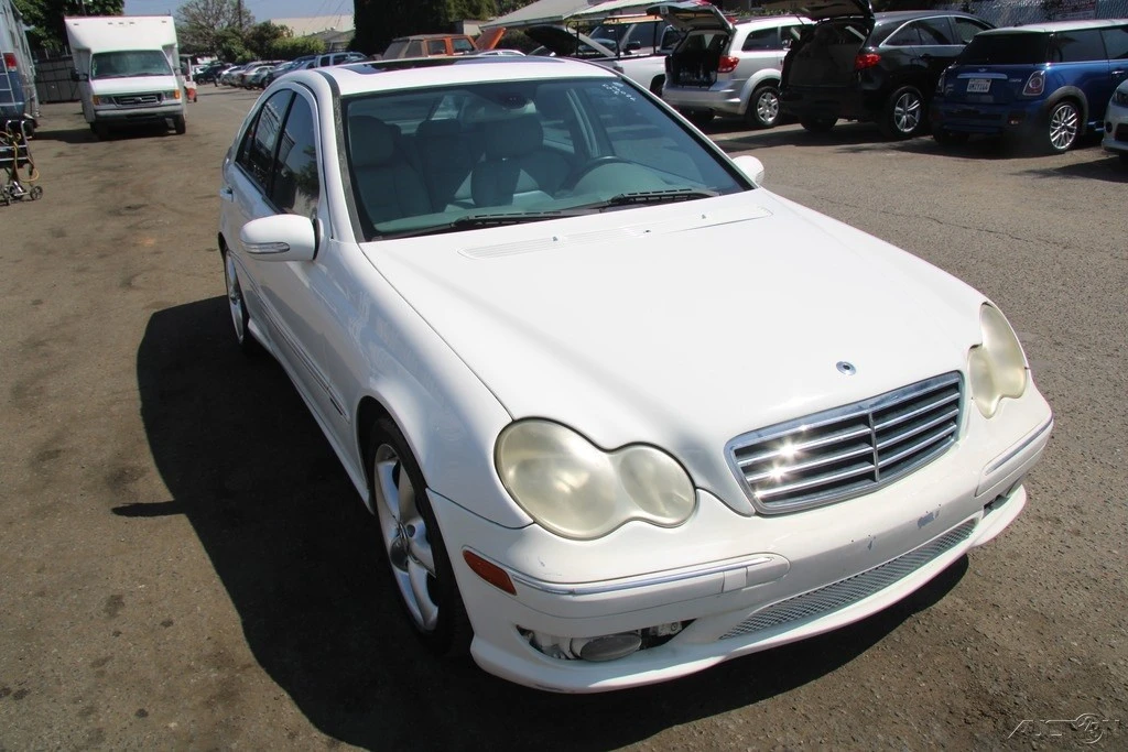 2006 Mercedes-Benz W203 C-Class - Image 10 of 21