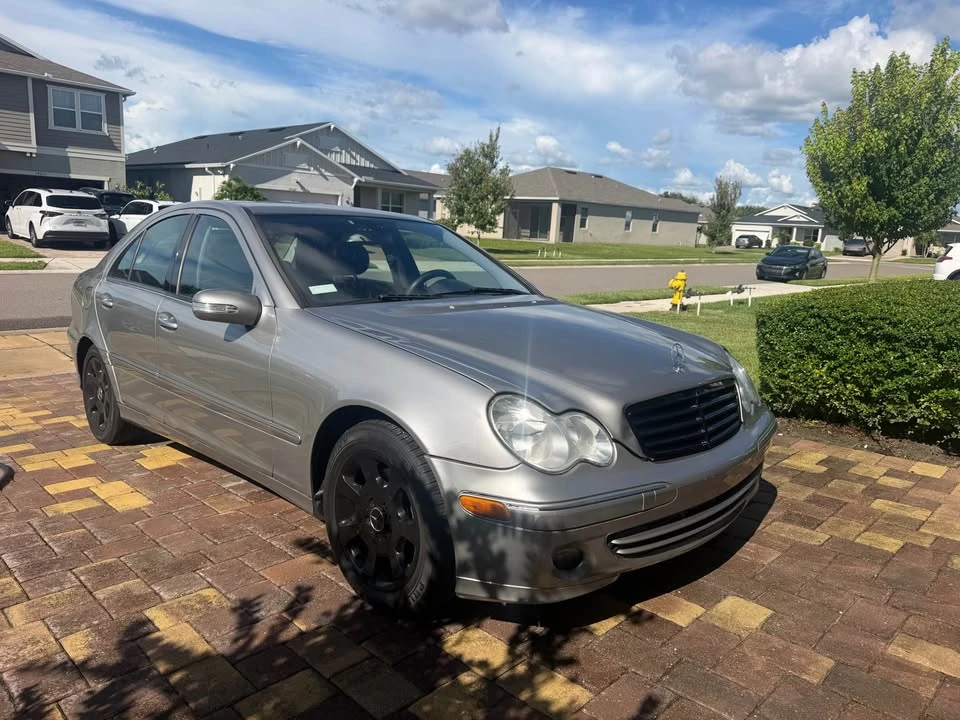 2006 Mercedes-Benz W203 C-Class - Image 2 of 4