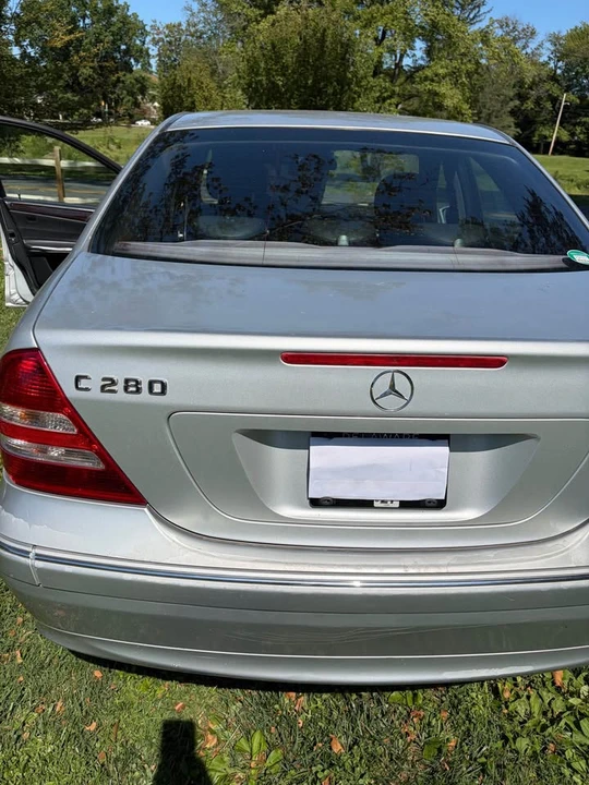 2006 Mercedes-Benz W203 C-Class - Image 2 of 15
