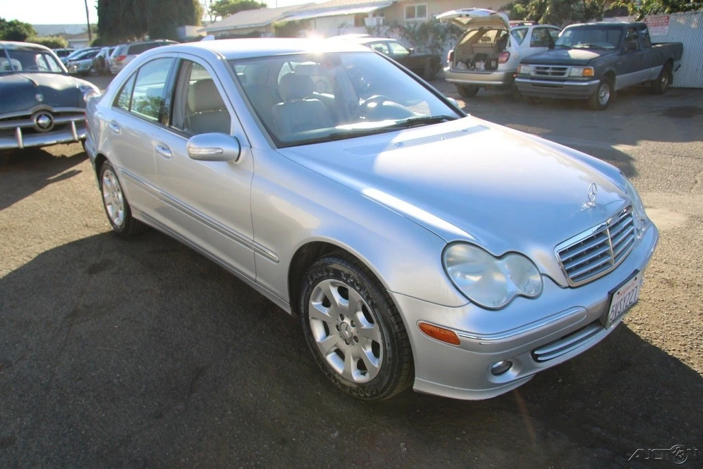 2006 Mercedes-Benz W203 C-Class - Image 8 of 21